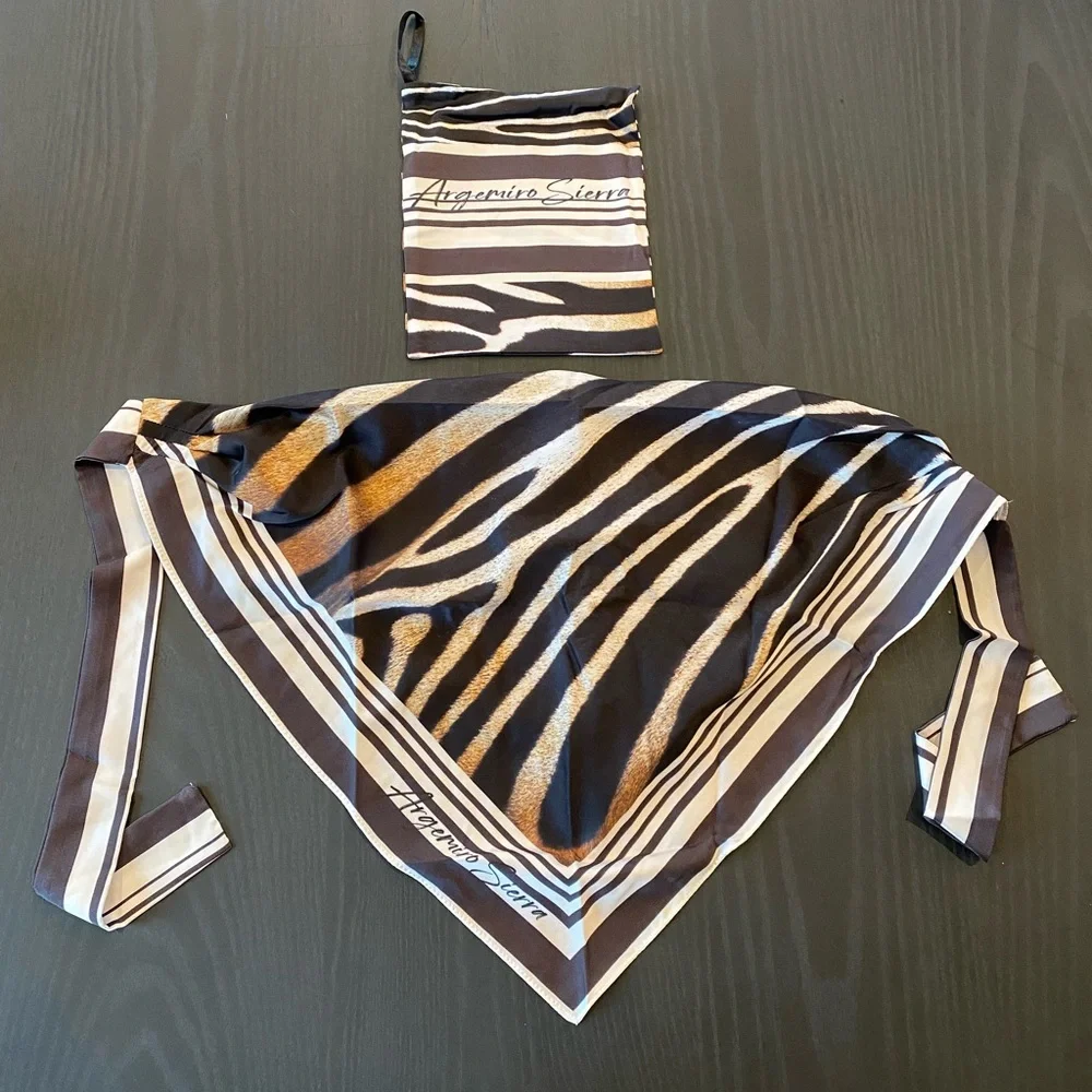 Argemiro Sierra Animal Print Face Mask Silky Bandana New